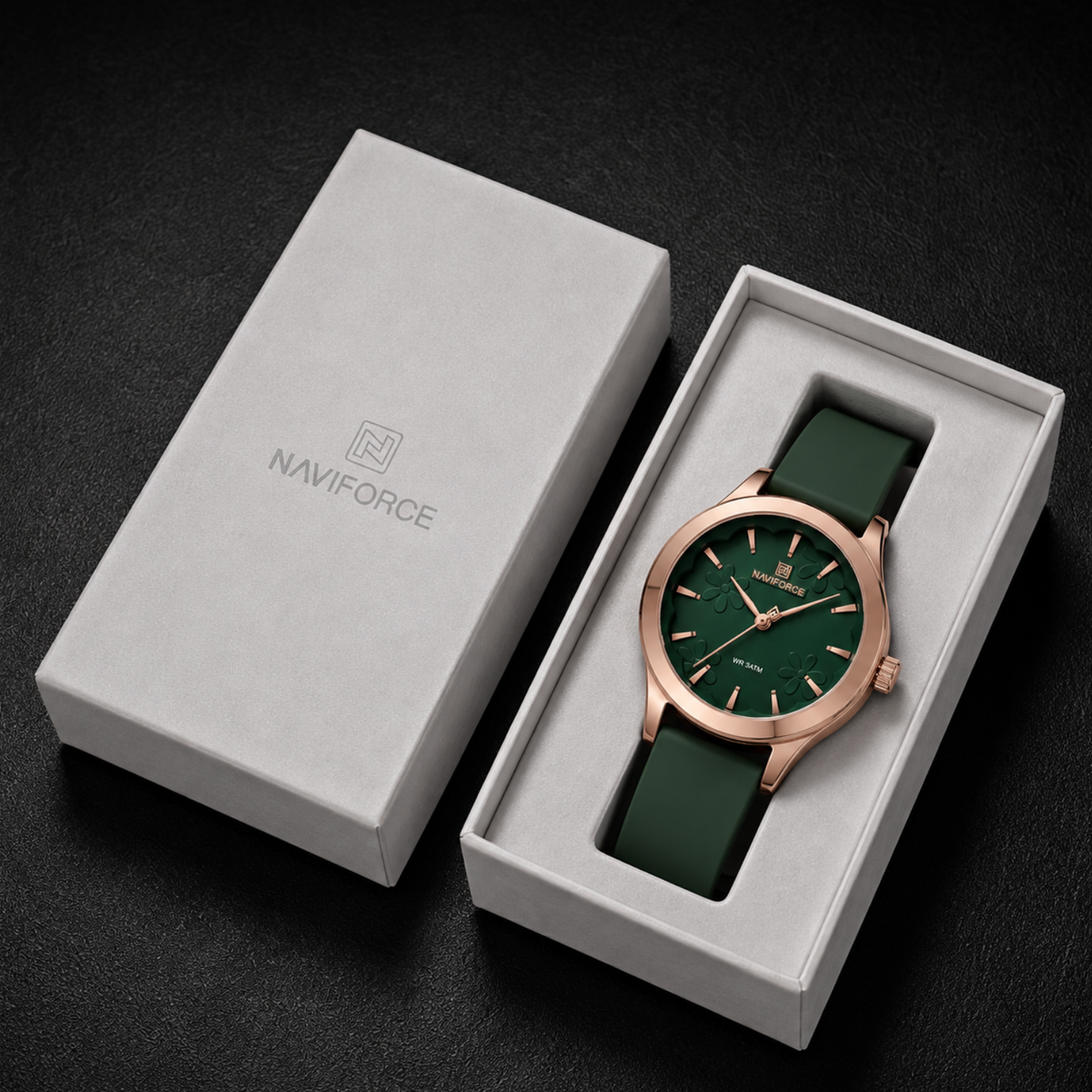 Ledro - Women's Quartz Waterproof Silicone Strap Watch